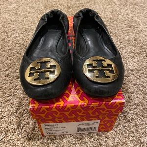 Tory Burch black/gold classic reva ballet size 8.5